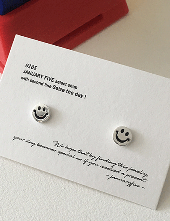 (92.5 silver) mini smile earring