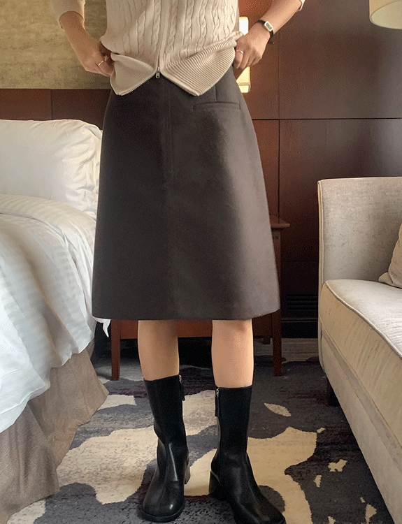 글렌 미디 wool skirt (울 30%, 앙고라 20%)